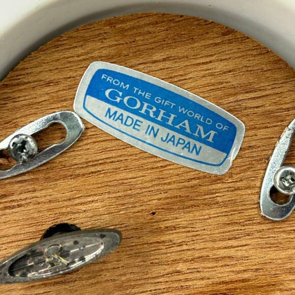 Vintage Gorham Bisque Porcelain Swan Figurine Figure Japan Musical Wind-Up - Picture 7 of 7